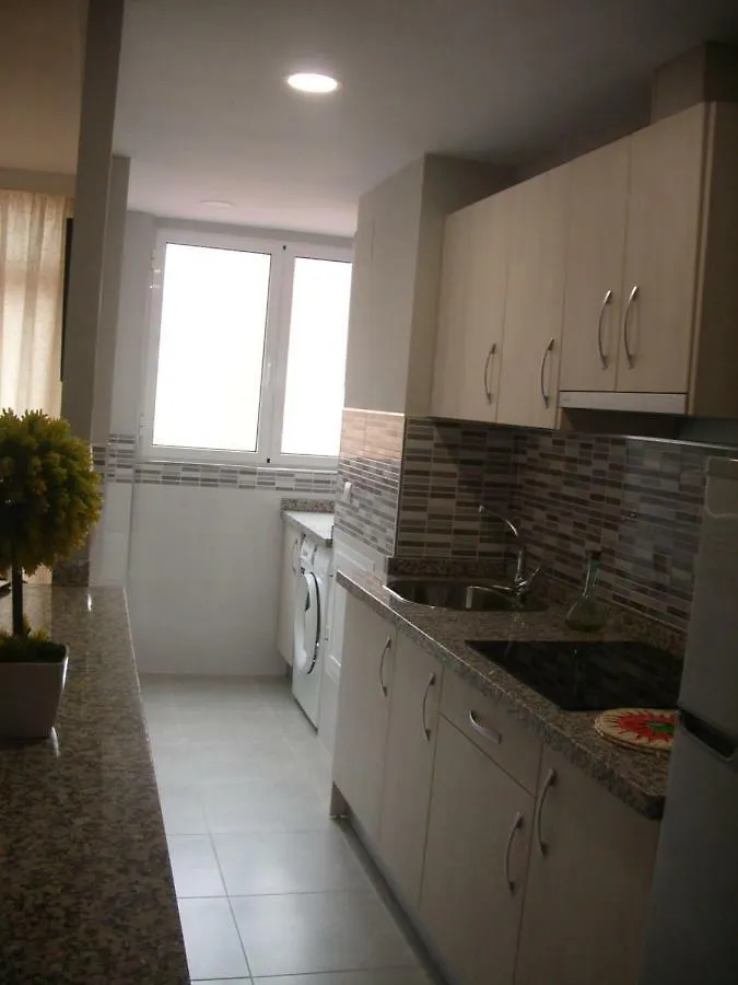 Paseo Maritimo De Poniente Apartman Málaga Spanyolország
